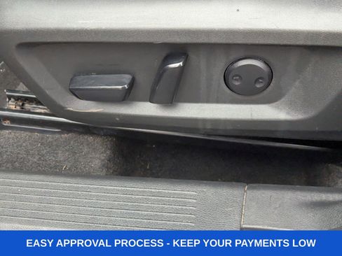 Used 2021 Nissan Rogue SV image 26