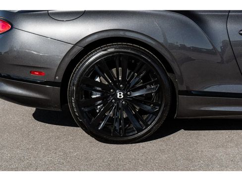 Used 2024 Bentley Continental GT Speed image 30