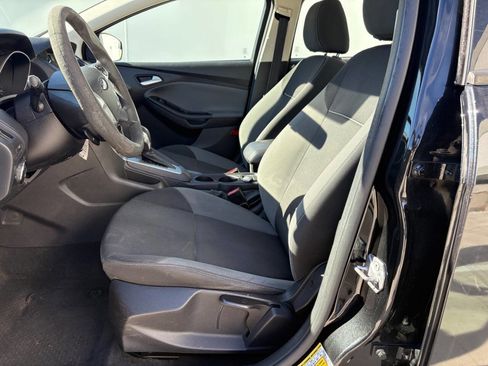 Used 2014 Ford Focus SE image 9