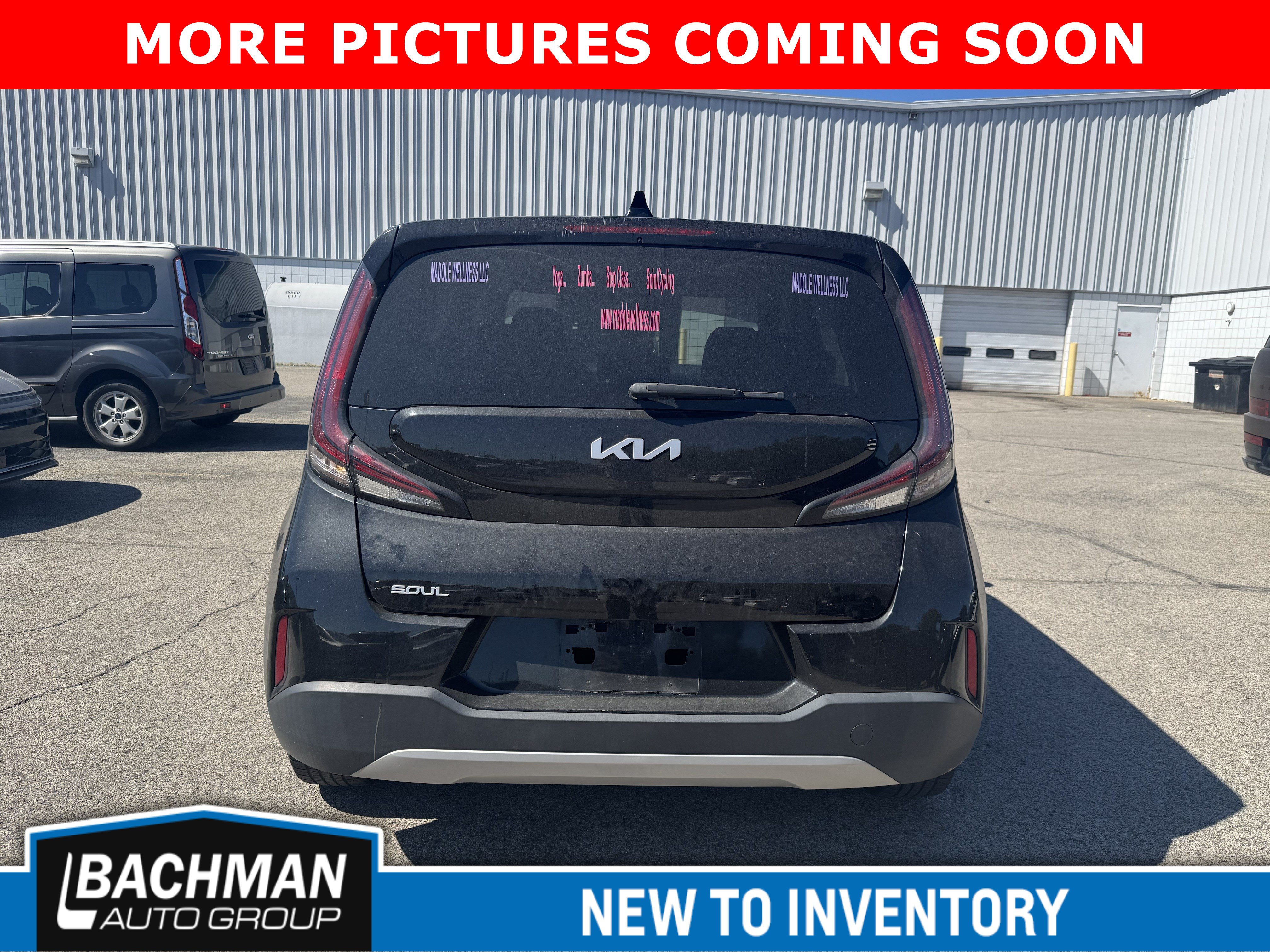 Used 2023 Kia Soul LX w/ LX Technology Package FWD image 6