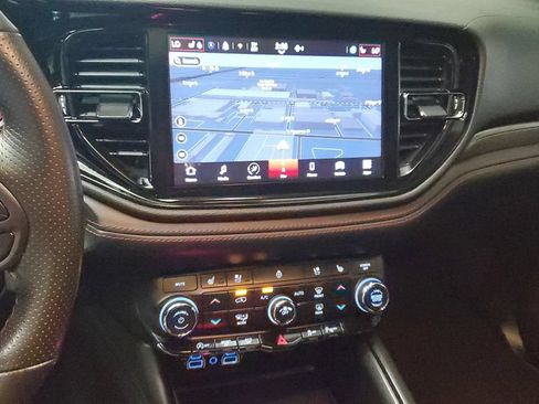 Used 2024 Dodge Durango GT RWD image 27