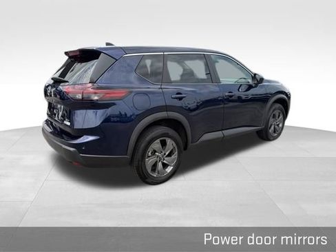 Used 2025 Nissan Rogue SV AWD/4WD image 15