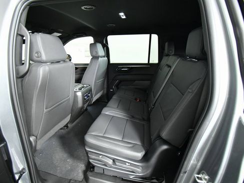 New 2026 Chevrolet Suburban LT w/ Comfort Package image 25