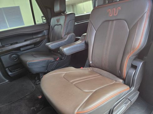 Used 2021 Ford Expedition Max King Ranch RWD image 16