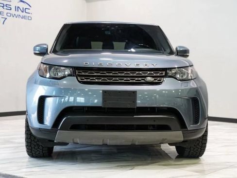 Used 2018 Land Rover Discovery SE AWD/4WD image 2