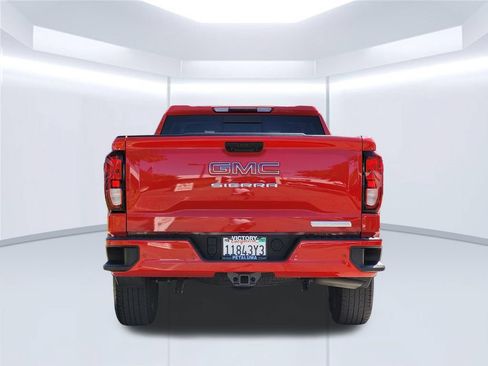 Used 2024 GMC Sierra 1500 Elevation w/ Elevation Premium Package AWD/4WD image 6