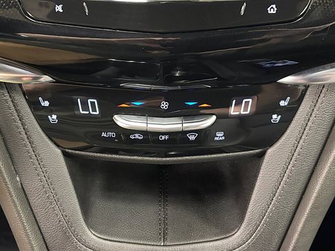 Used 2023 Cadillac XT6 Sport AWD/4WD image 43
