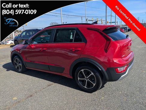 Used 2025 Kia Niro EX image 6