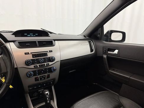 Used 2008 Ford Focus Sedan FWD image 13