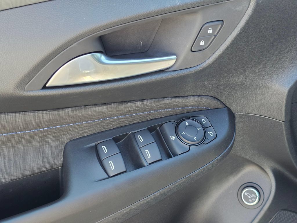 New 2026 Buick Envista Sport Touring w/ Convenience I Package FWD image 21