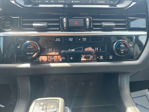 Used 2025 Nissan Pathfinder SV AWD/4WD image 24