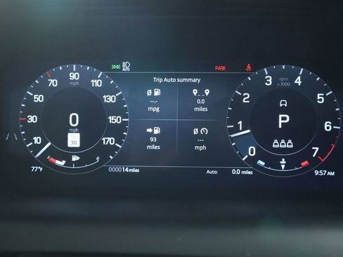 Used 2024 Land Rover Discovery Sport Dynamic SE AWD/4WD image 33