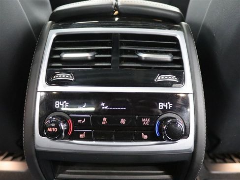 Used 2020 BMW 750i xDrive XI w/ Executive Package image 17