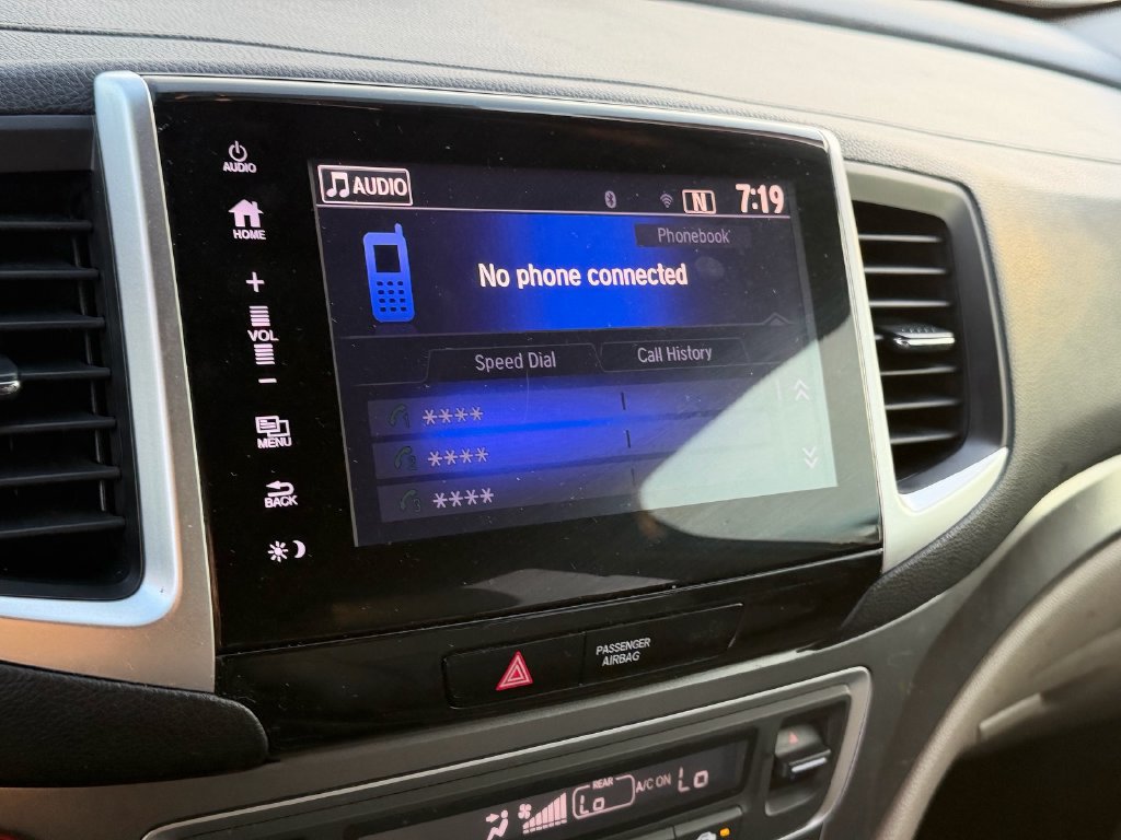 Used 2018 Honda Pilot EX-L image 19