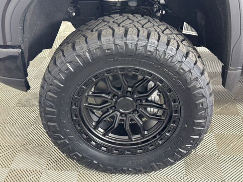 New 2026 GMC Sierra 1500 Elevation image 11