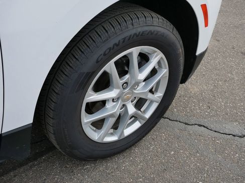 Used 2023 Chevrolet Equinox LS w/ LS Convenience Package image 9