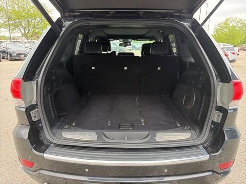 Used 2014 Jeep Grand Cherokee Overland w/ Advanced Technology Group AWD/4WD image 14
