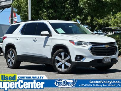 Used 2021 Chevrolet Traverse LT w/ LT Premium Package