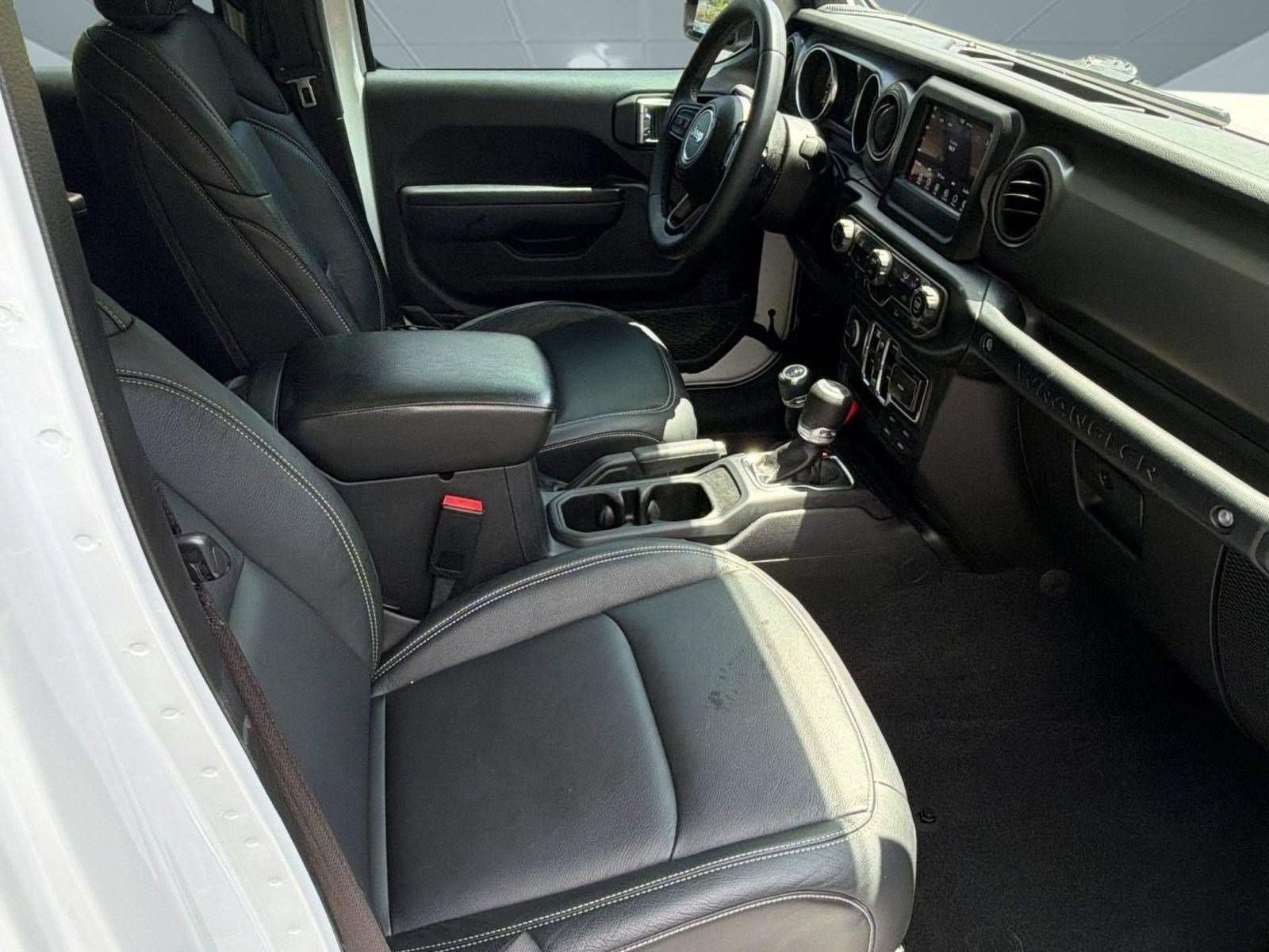 Used 2023 Jeep Wrangler Unlimited Sport AWD/4WD image 24