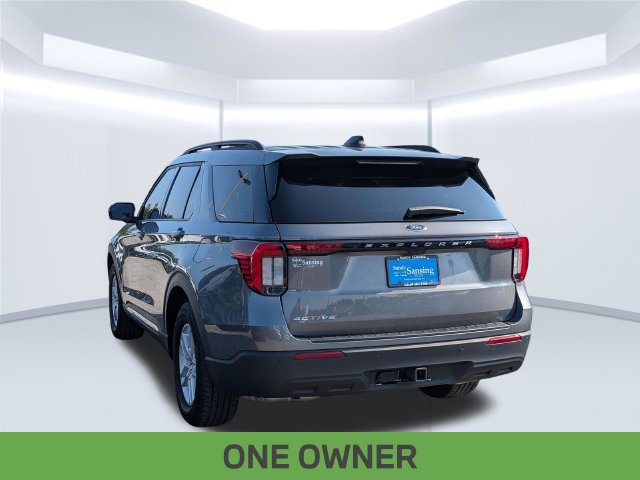 Used 2025 Ford Explorer Active RWD image 4