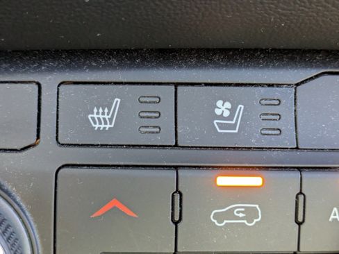 Used 2023 Dodge Durango R/T image 27