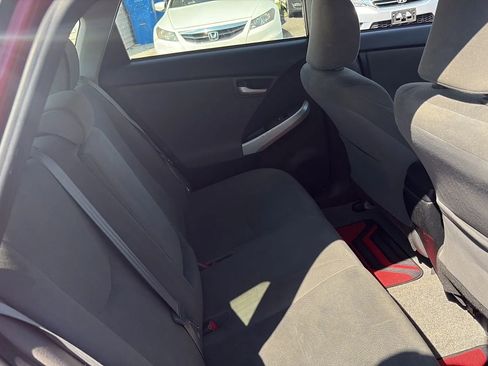 Used 2014 Toyota Prius Two FWD image 10