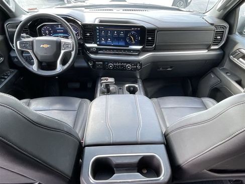 Used 2024 Chevrolet Silverado 1500 LTZ w/ LTZ Premium Package image 24