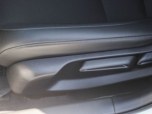 Used 2025 Honda Civic Sport image 22