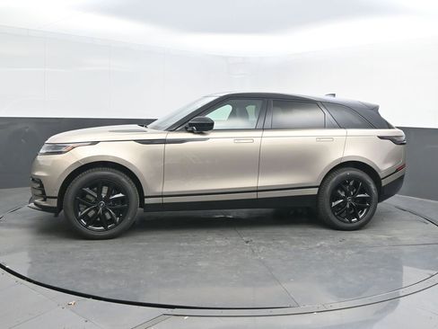 New 2026 Land Rover Range Rover Velar Dynamic SE image 2
