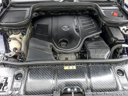 Used 2022 Mercedes-Benz GLS 450 4MATIC image 38