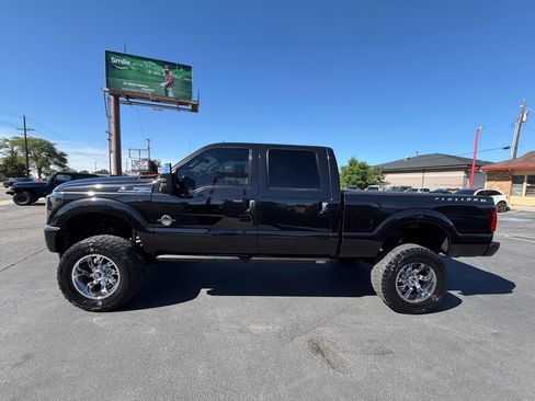 Used 2015 Ford F250 Platinum w/ FX4 Off-Road Package AWD/4WD image 3