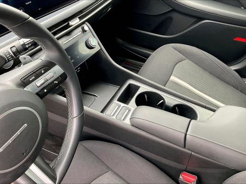Used 2024 Hyundai Sonata SEL FWD image 15