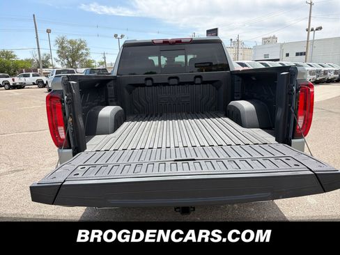New 2026 GMC Sierra 1500 Denali Ultimate AWD/4WD image 9