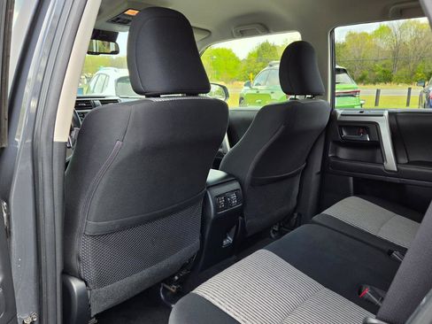 Used 2024 Toyota 4Runner SR5 image 39