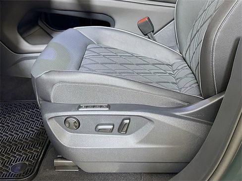 New 2026 Volkswagen Atlas SEL Premium R-Line image 17