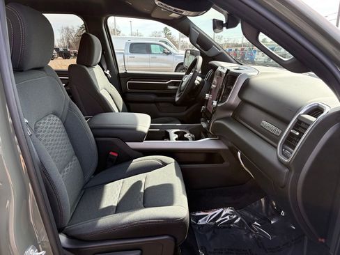 New 2026 RAM 1500 4x4 Crew Cab image 13