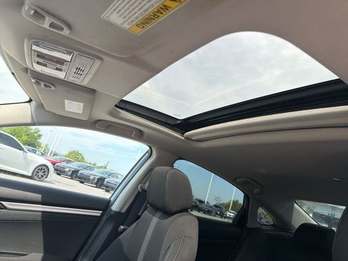 Used 2016 Honda Civic EX image 17