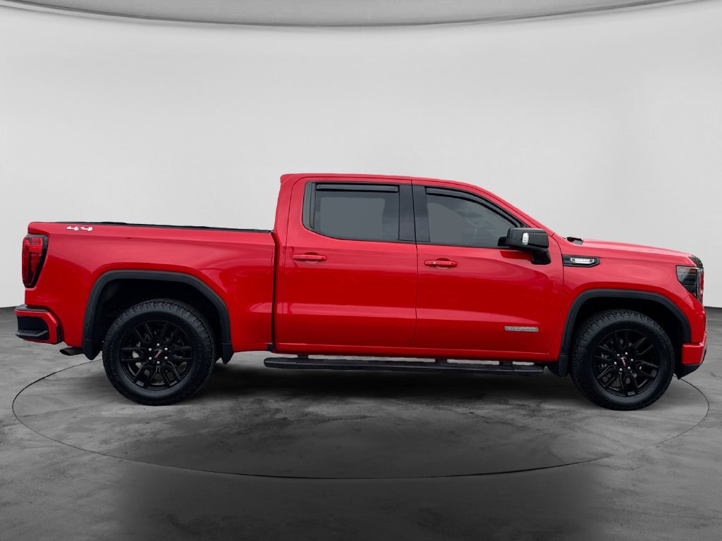 Used 2022 GMC Sierra 1500 Elevation w/ Elevation Premium Package AWD/4WD image 11