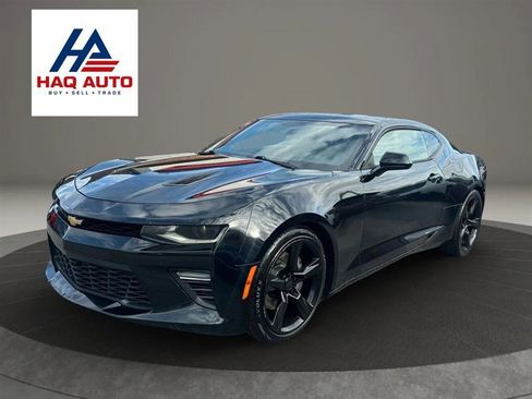 Used 2017 Chevrolet Camaro SS RWD image 1