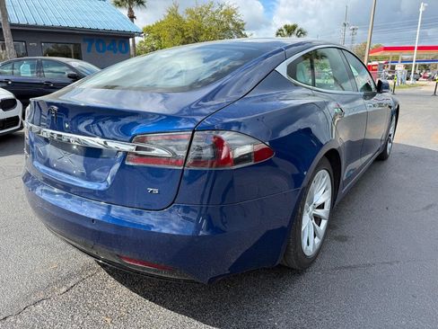 Used 2017 Tesla Model S 75 image 4