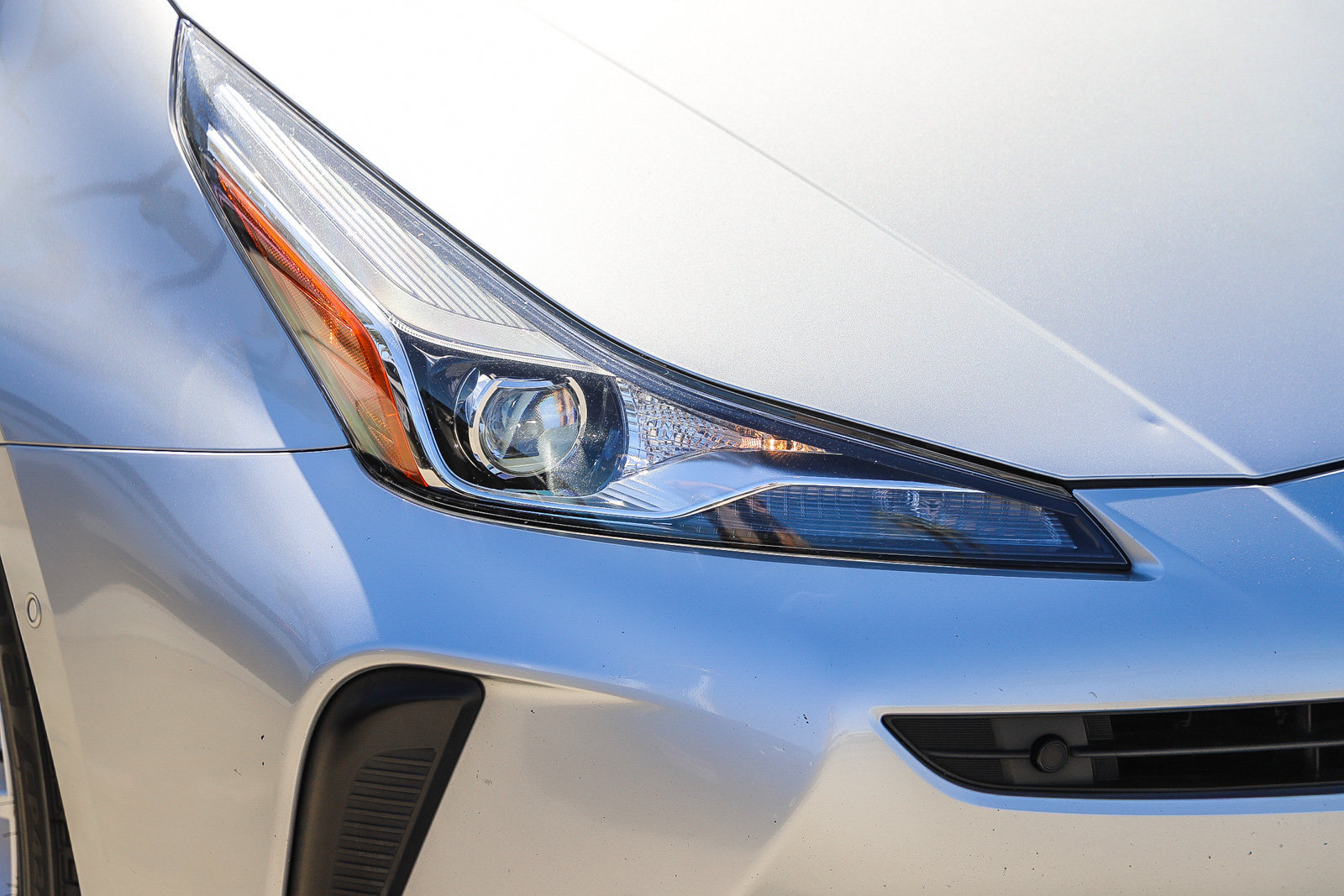 Certified 2022 Toyota Prius LE FWD image 4