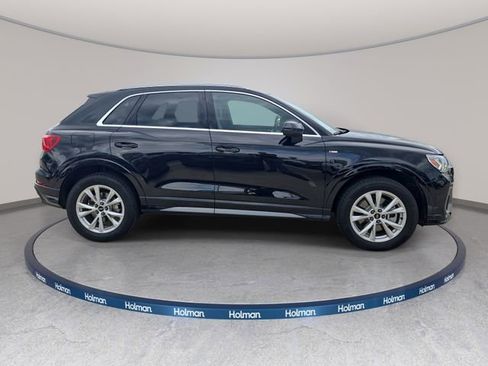 Used 2025 Audi Q3 2.0T Premium w/ Convenience Package AWD/4WD image 5