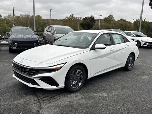 New 2026 Hyundai Elantra Blue image 3