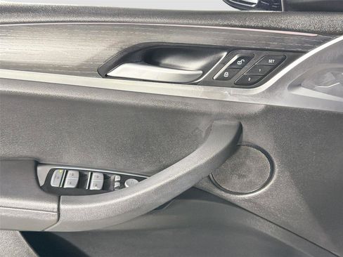 Certified 2024 BMW X3 xDrive30i w/ M Sport Package image 18