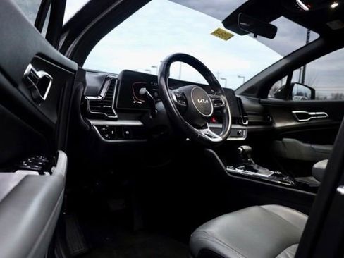Used 2023 Kia Sportage X-Line w/ X-Line Premium Package image 16