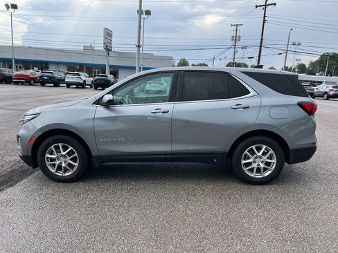 Used 2024 Chevrolet Equinox LT AWD/4WD image 8