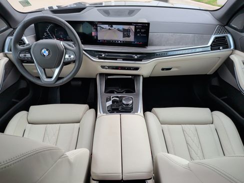 Used 2026 BMW X5 sDrive40i image 29