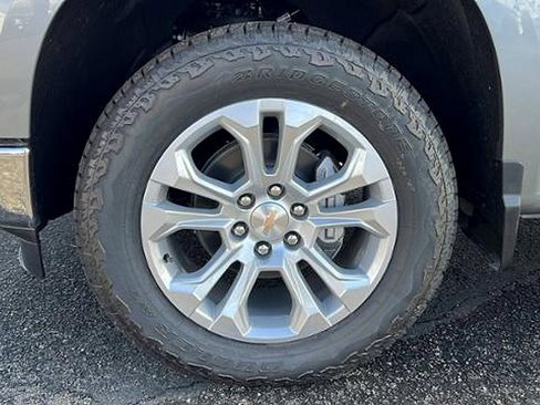 New 2026 Chevrolet Silverado 1500 LTZ w/ LTZ Premium Package image 11