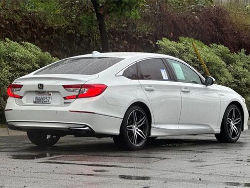 Certified 2021 Honda Accord Touring image 4