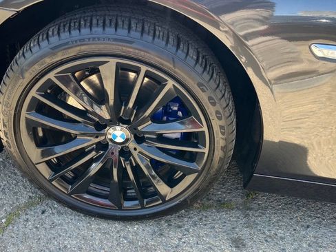 Used 2011 BMW 550i Sedan RWD image 37